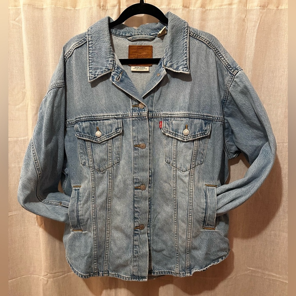 levi’s oversized shirt jacket